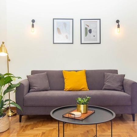 Loucas Apartment Афины Экстерьер фото