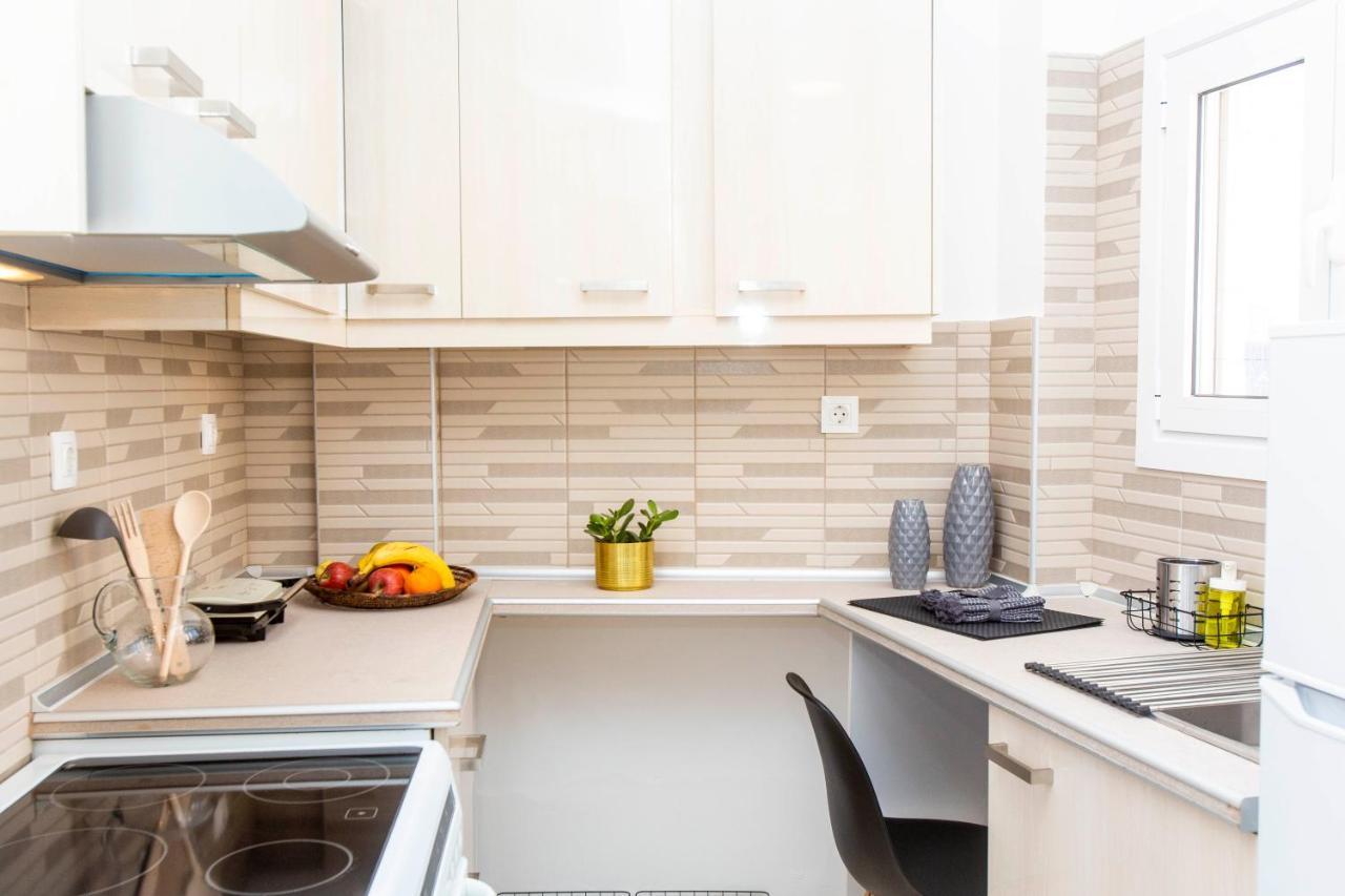 Loucas Apartment Афины Экстерьер фото