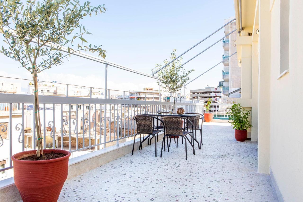 Loucas Apartment Афины Экстерьер фото